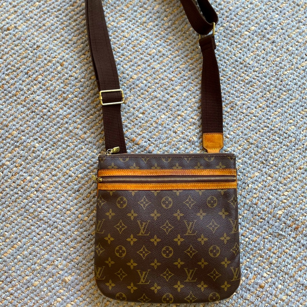 Louis Vuitton crossbody